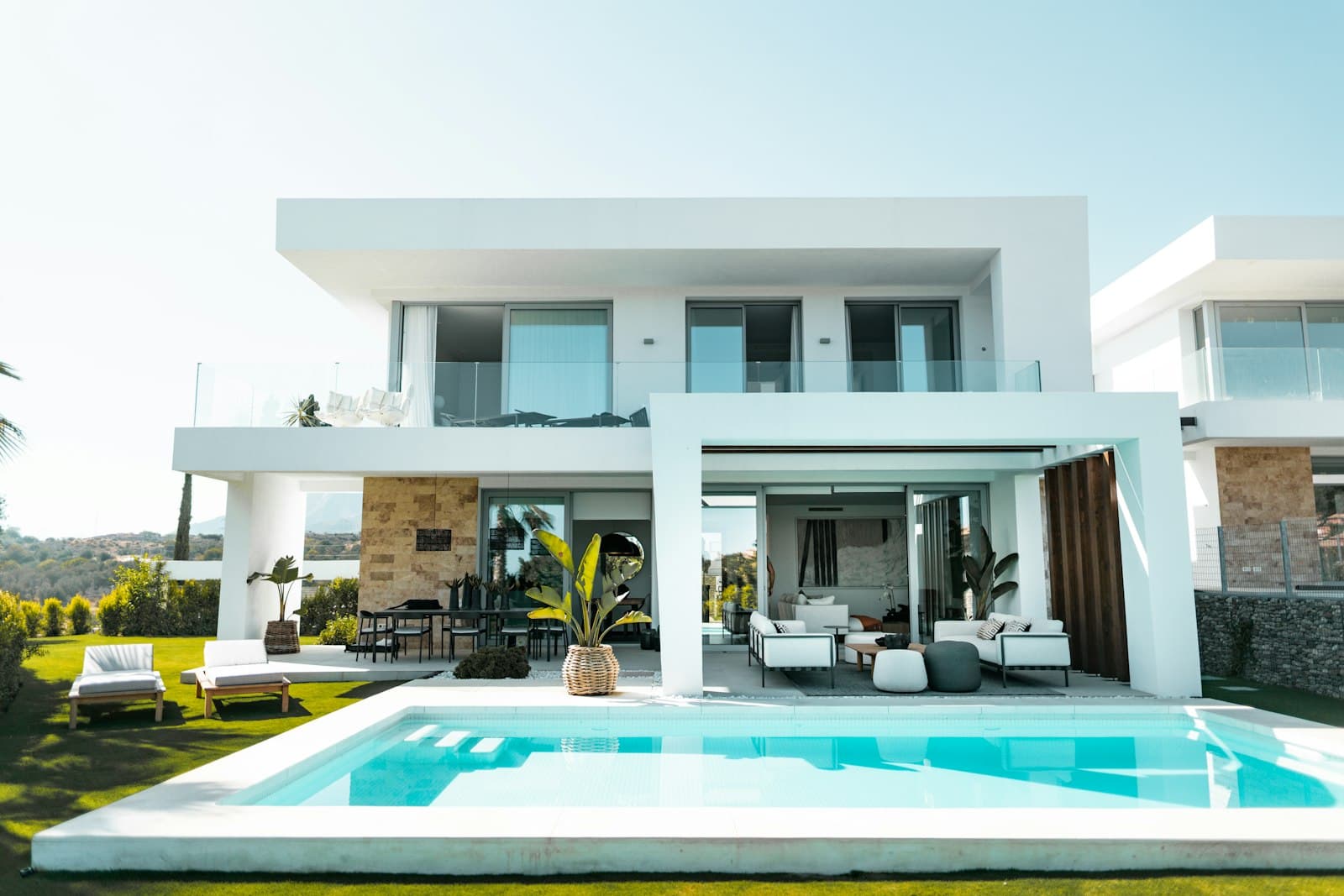 Architectural detailing and natural material balance